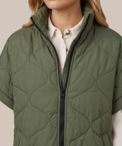 Alternative view of C&S the Label - Ondra Gilet